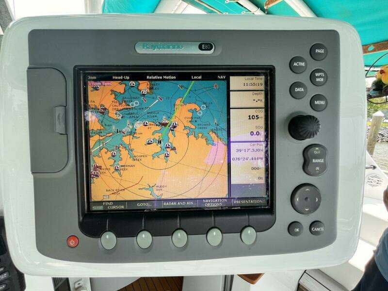 Wayward Sun 38ft Lagoon Yacht For Sale