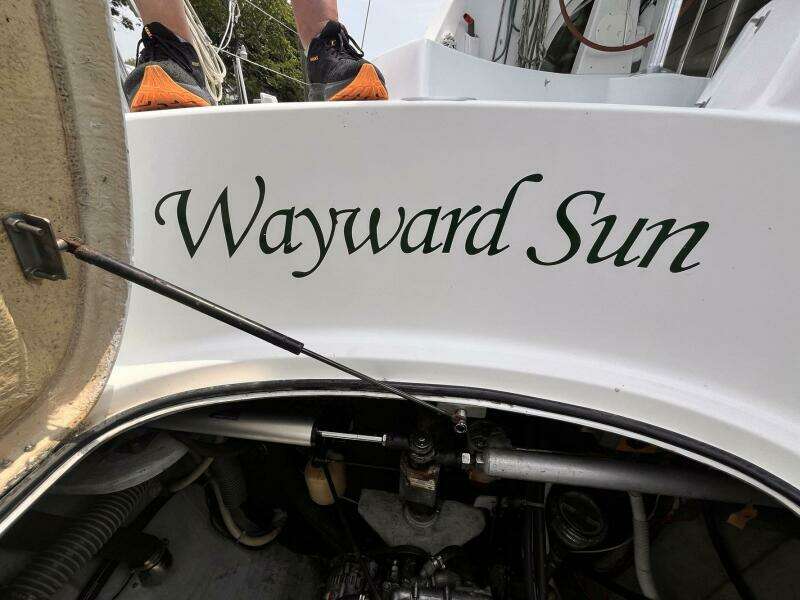 Wayward Sun 38ft Lagoon Yacht For Sale