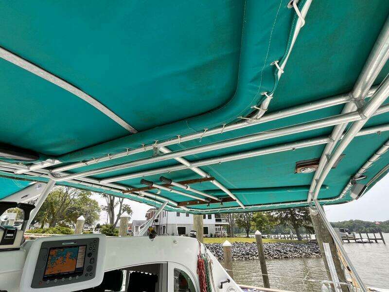 Wayward Sun 38ft Lagoon Yacht For Sale