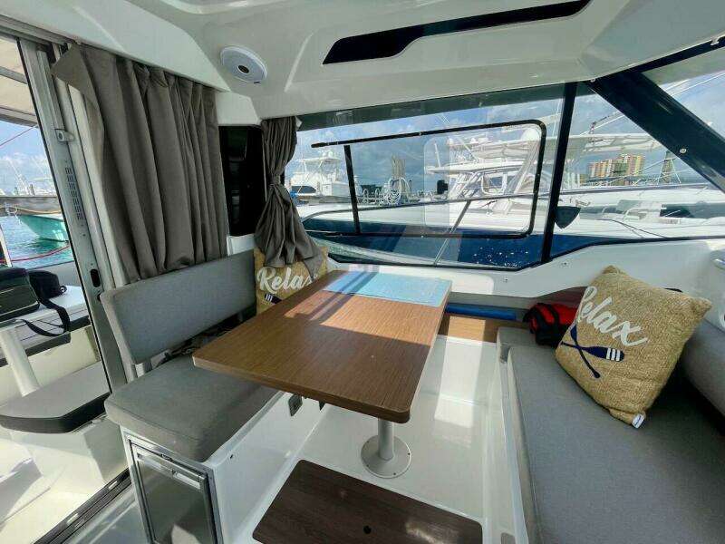 26ft Jeanneau Yacht For Sale