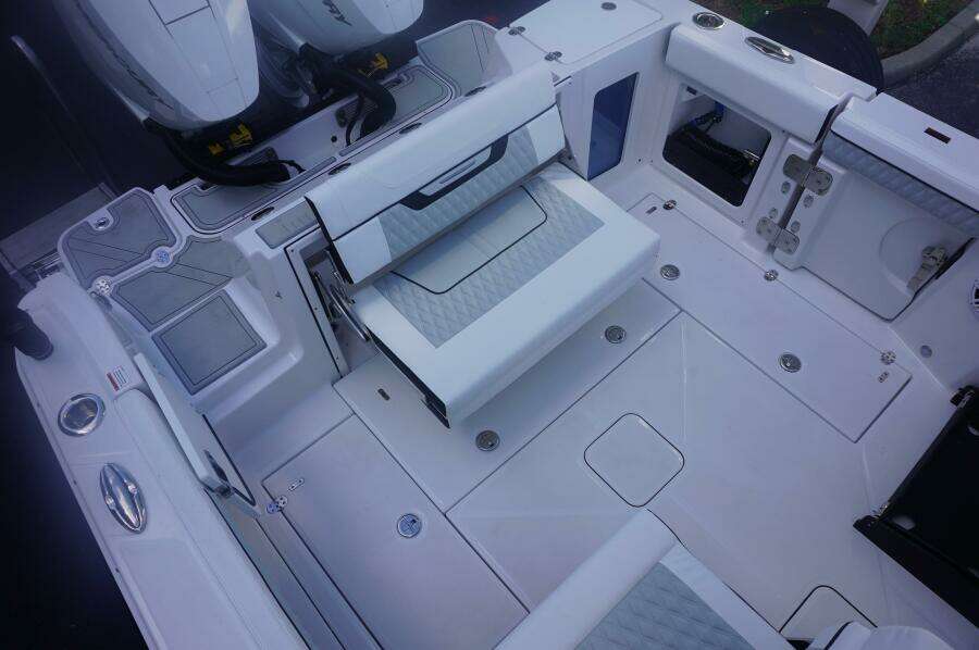 30ft Blackfin Yacht For Sale