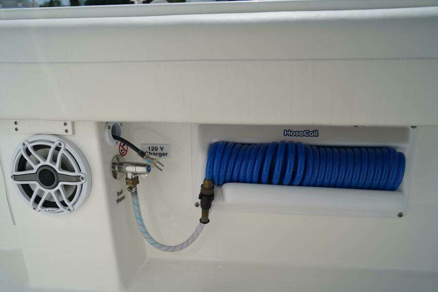 28ft Regulator Yacht For Sale
