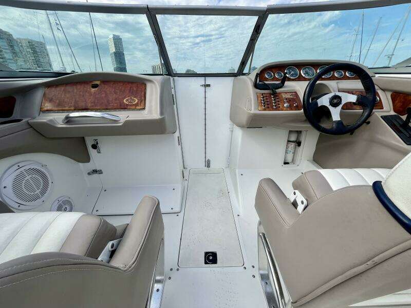 26ft Cobalt Yacht For Sale