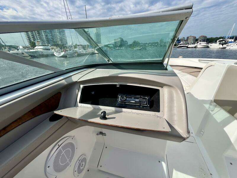26ft Cobalt Yacht For Sale