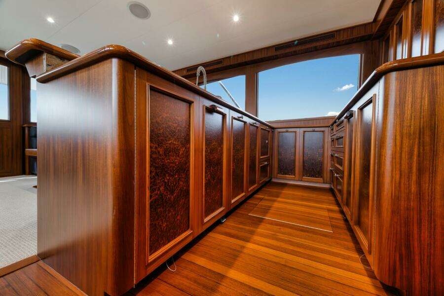 71ft Jim Smith Yacht For Sale