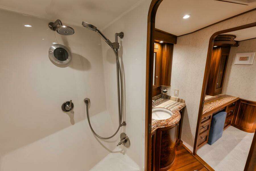 71ft Jim Smith Yacht For Sale