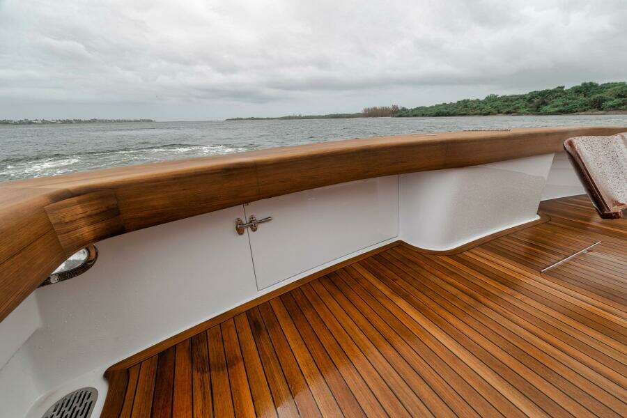 71ft Jim Smith Yacht For Sale