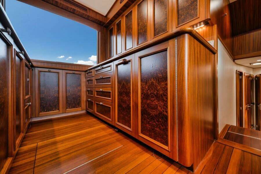 71ft Jim Smith Yacht For Sale