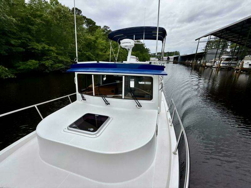 Foredeck And Superstructure