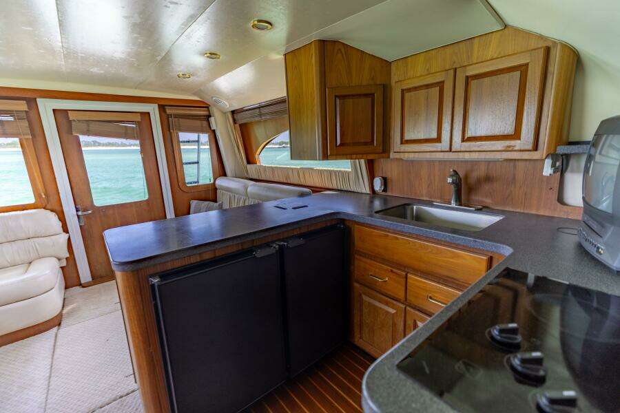 2002 Luhrs 40 Convertible- Trigger Happy- Galley 