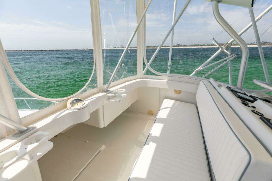 2002 Luhrs 40 Convertible- Trigger Happy- Flybridge 