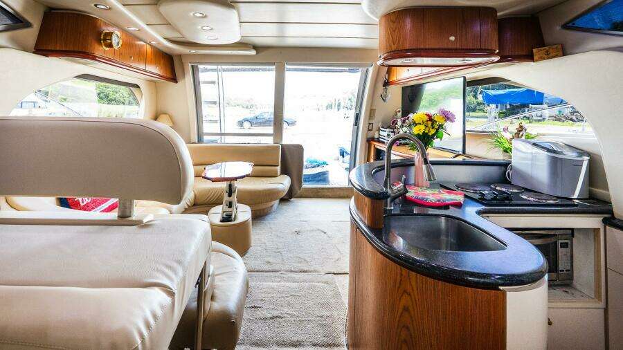 Knot on Call II 46ft Maxum Yacht For Sale
