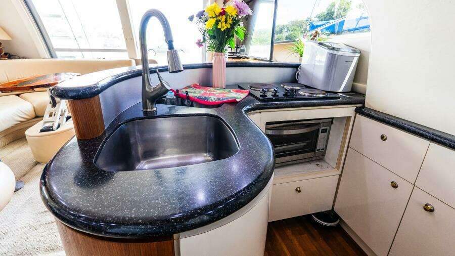 Knot on Call II 46ft Maxum Yacht For Sale