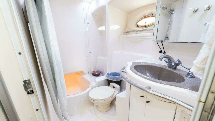 Knot on Call II 46ft Maxum Yacht For Sale