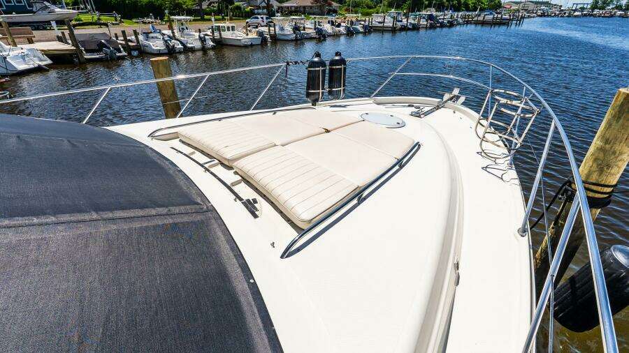 Knot on Call II 46ft Maxum Yacht For Sale