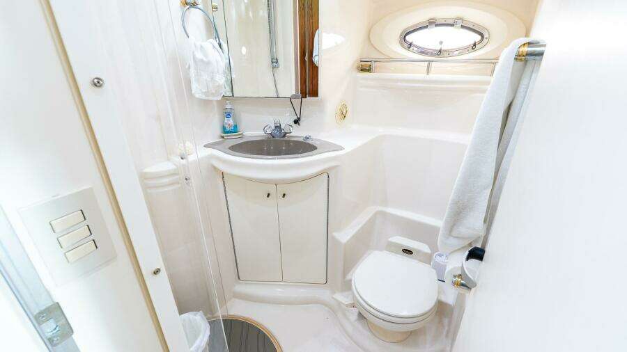 Knot on Call II 46ft Maxum Yacht For Sale