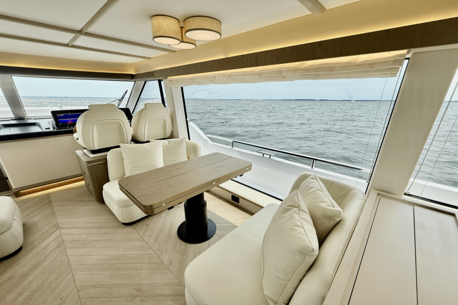 60ft Azimut Yacht For Sale