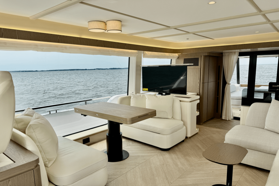 60ft Azimut Yacht For Sale