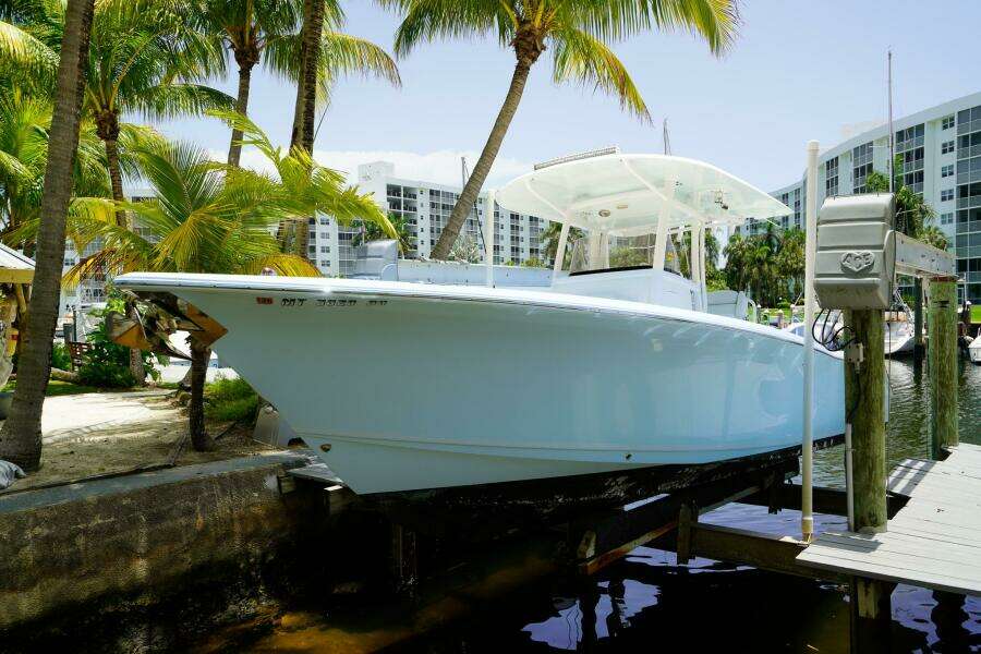 30ft Sea Hunt Yacht For Sale