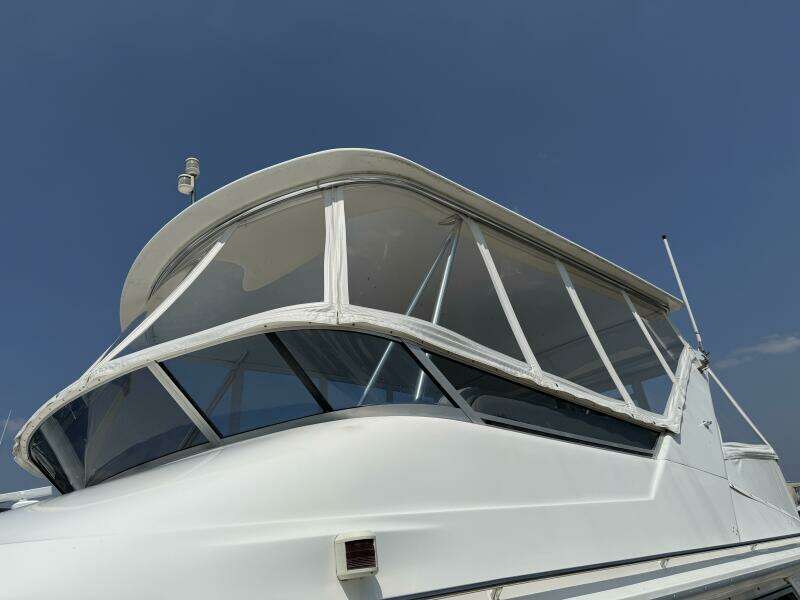 No Worries 55ft Sea Ray Yacht For Sale