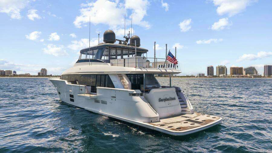 SURPLUS LINES 91ft Hatteras Yacht For Sale