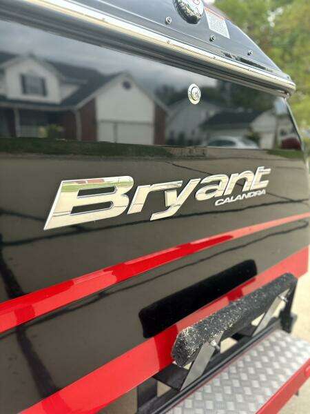 23ft Bryant Yacht For Sale