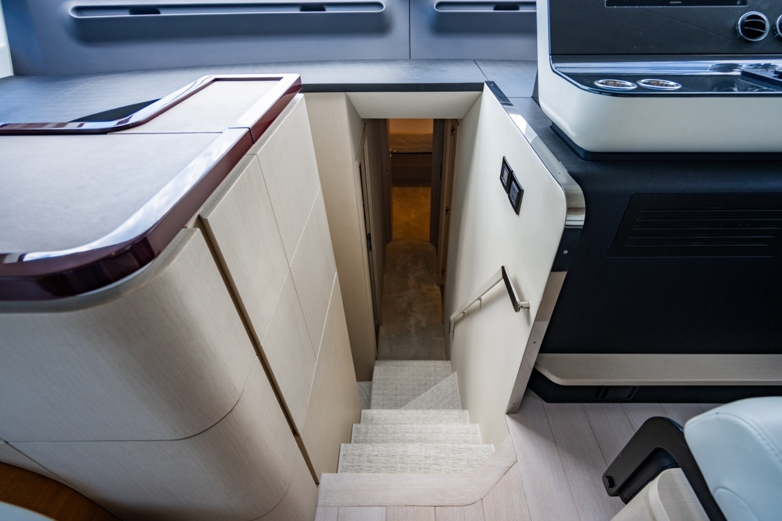 EFFORTLESS 68ft Azimut Yacht For Sale