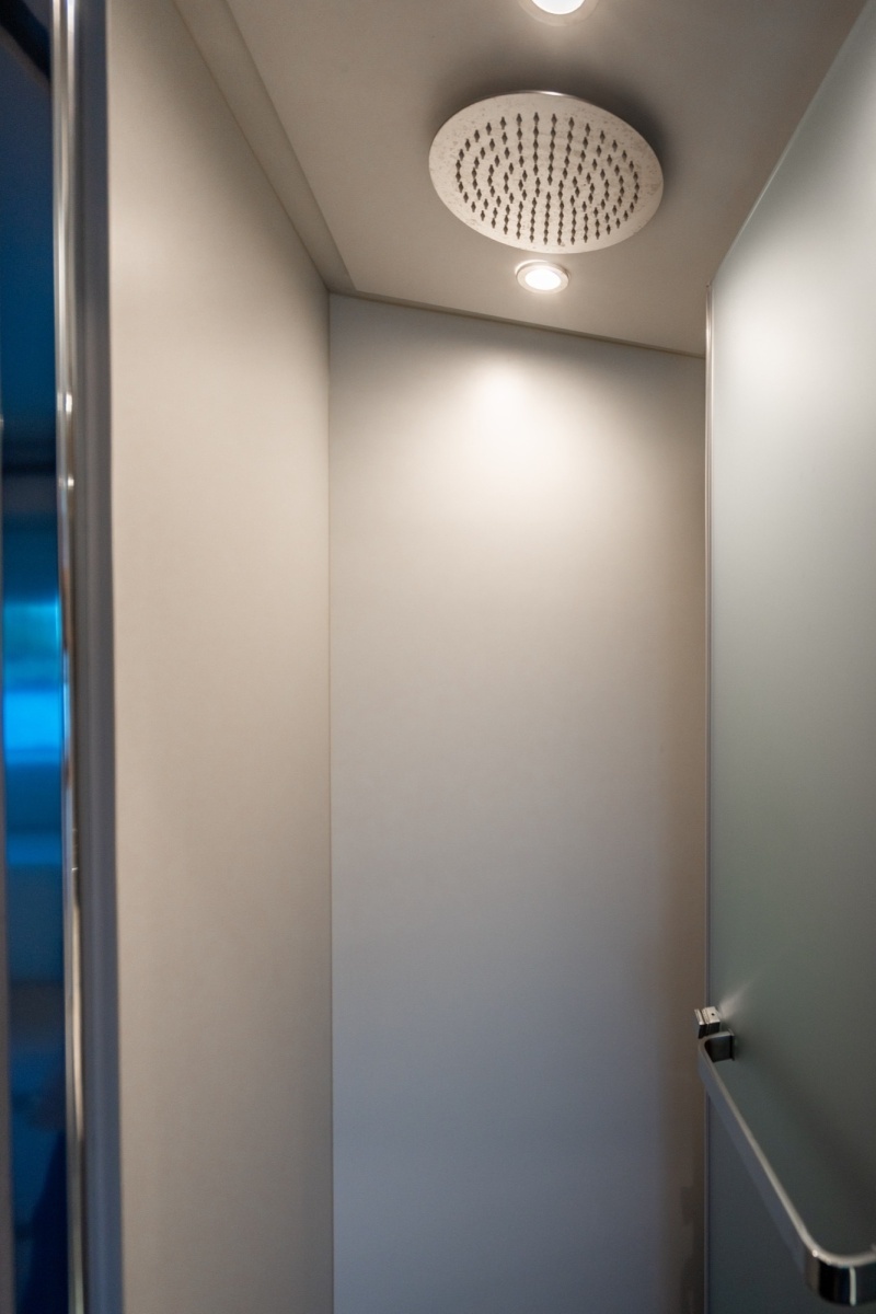 EFFORTLESS 68ft Azimut Yacht For Sale