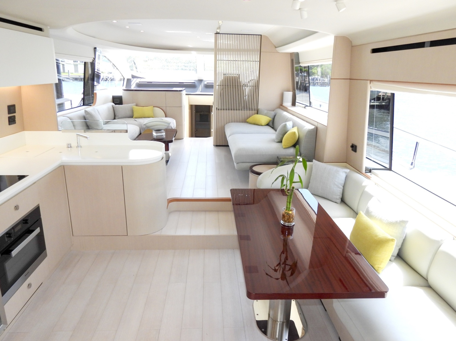 68' 2023 Azimut Fly 68