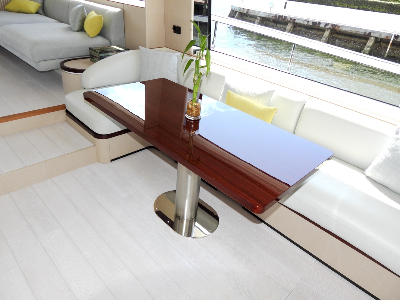 68' 2023 Azimut Fly 68