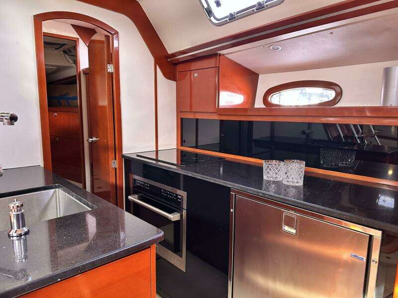Blue 47ft Hanse Yacht For Sale