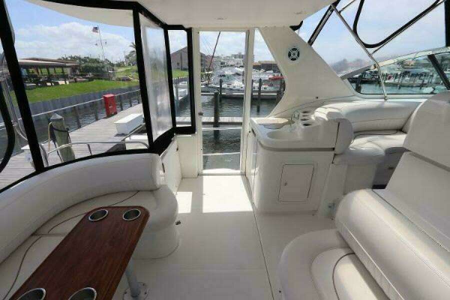 44ft Cruisers Yachts Yacht For Sale