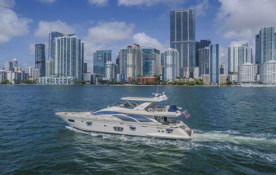 Thinks It s His Too 75ft Azimut Yacht For Sale