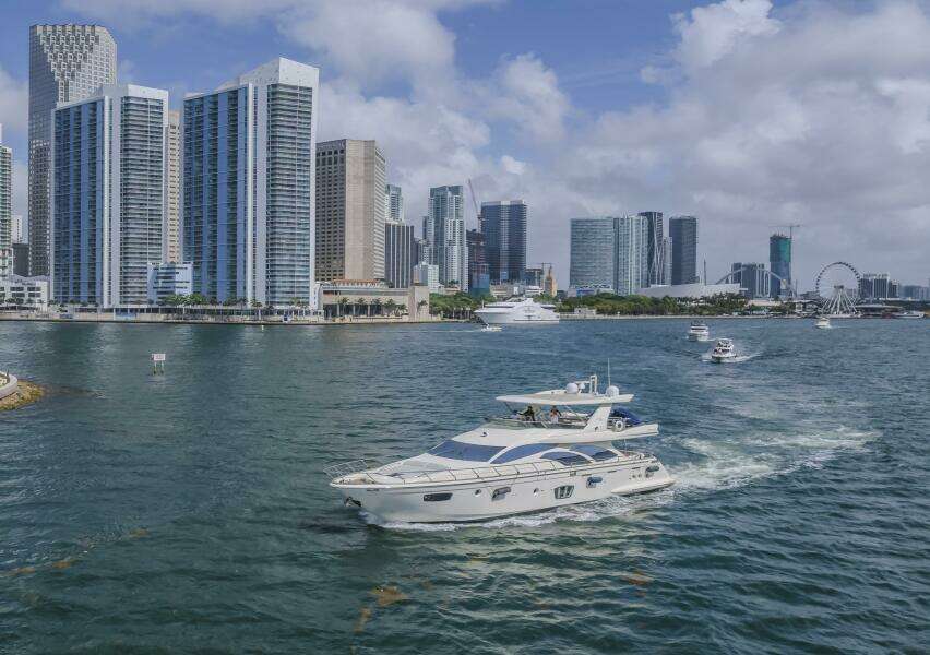 Thinks It s His Too 75ft Azimut Yacht For Sale