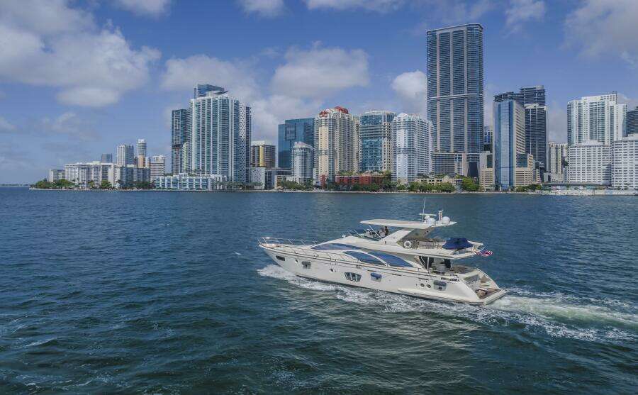 Thinks It s His Too 75ft Azimut Yacht For Sale