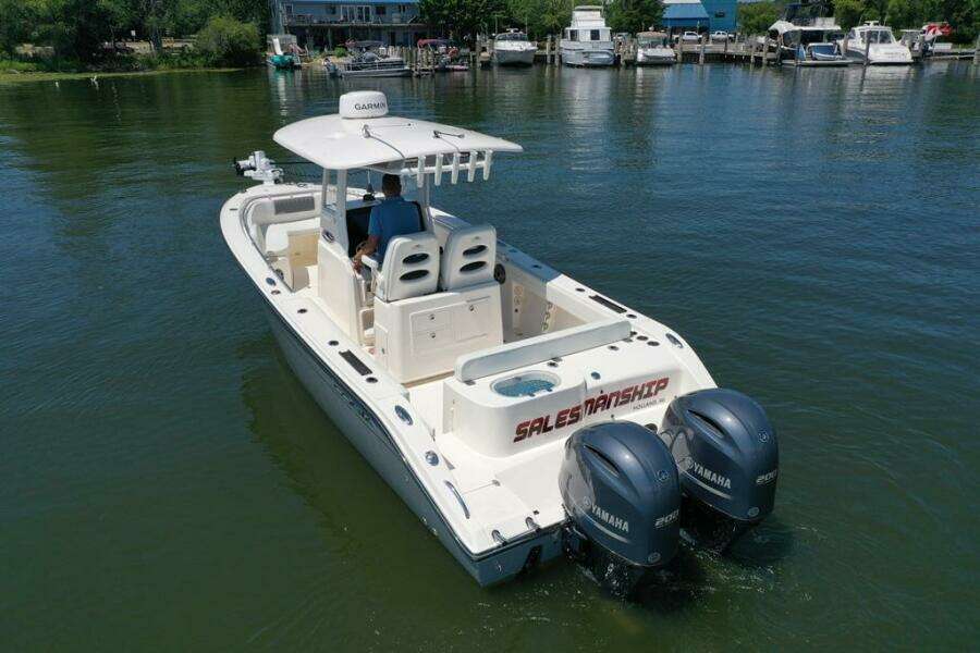 28ft Cobia Yacht For Sale