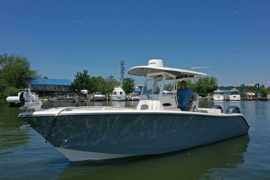 28ft Cobia Yacht For Sale