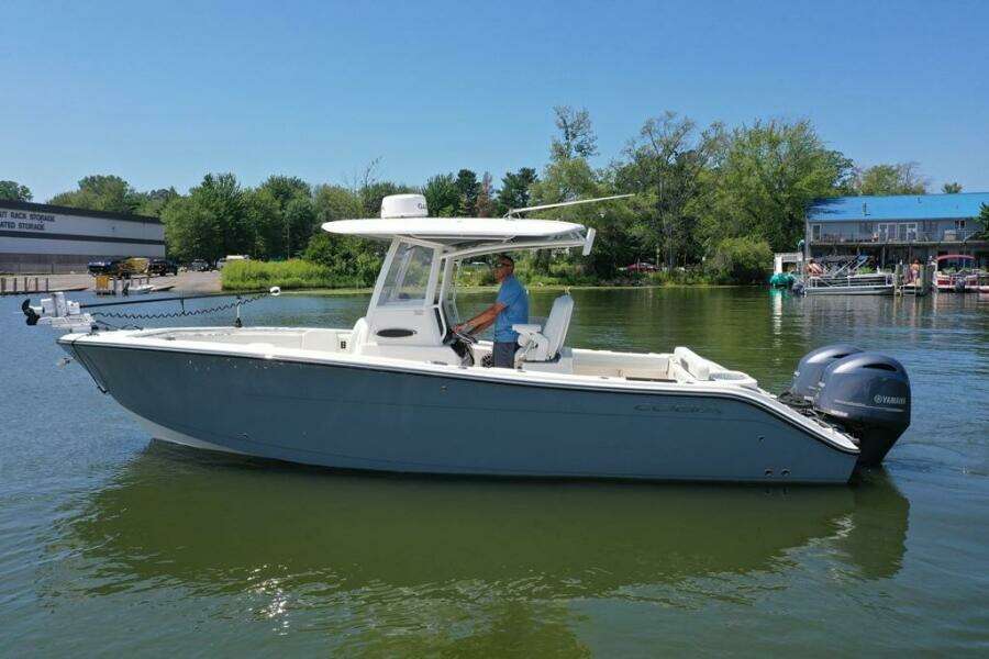 28ft Cobia Yacht For Sale