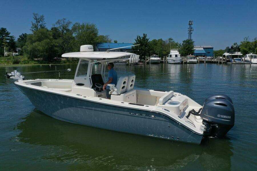 28ft Cobia Yacht For Sale
