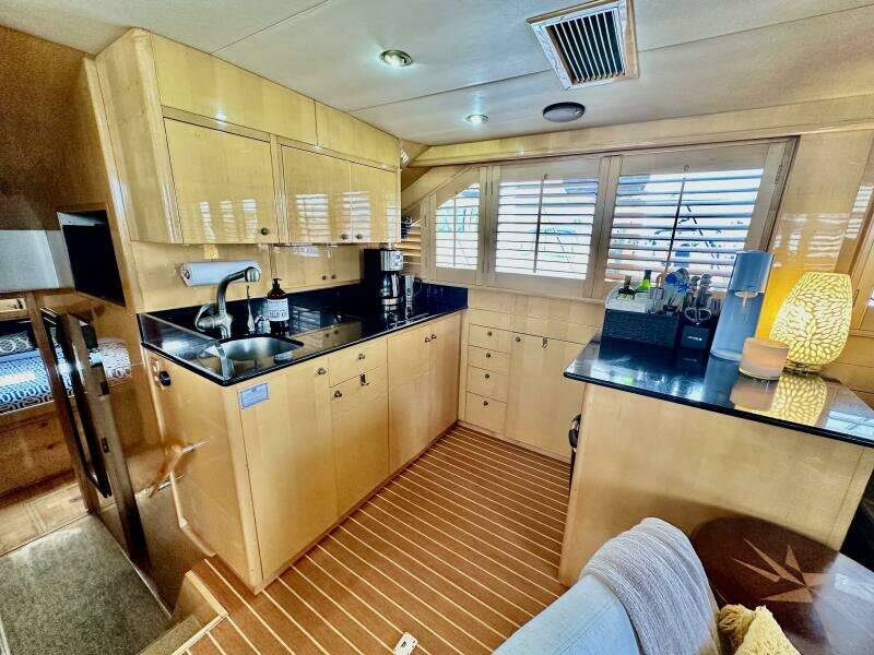 Hydrotherapy 52ft Jefferson Yacht For Sale