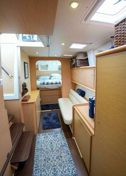 2012-lagoon-421-sail-9831990-20250612145126399-1_XLARGE.jpg