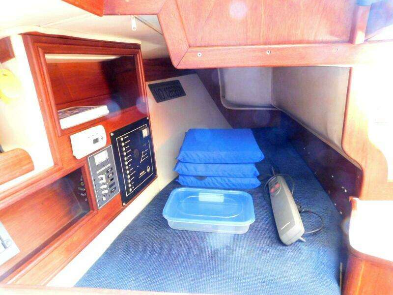 Iris 30ft Ericson Yacht For Sale