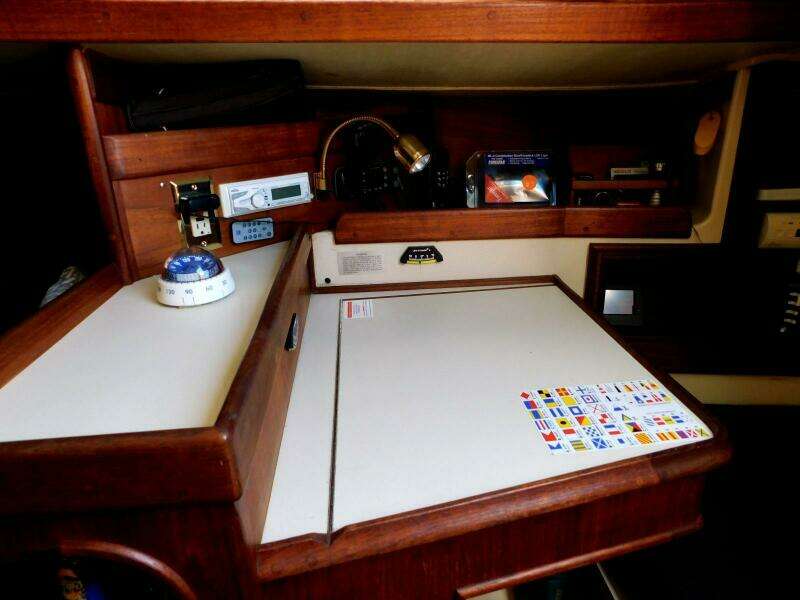 Iris 30ft Ericson Yacht For Sale