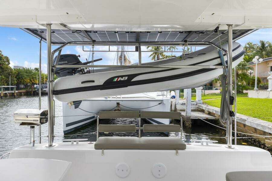 Benedetto 42ft Lagoon Yacht For Sale