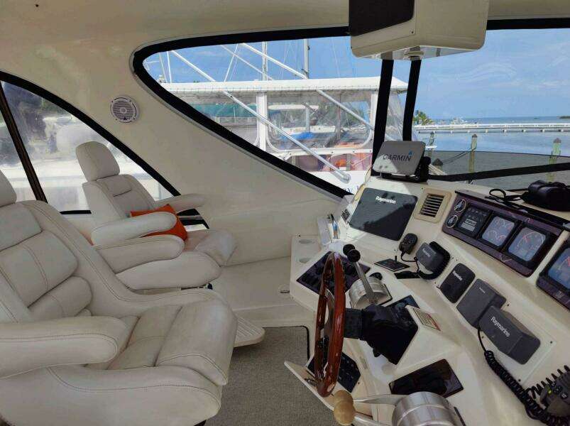 56ft Sea Ray Yacht For Sale