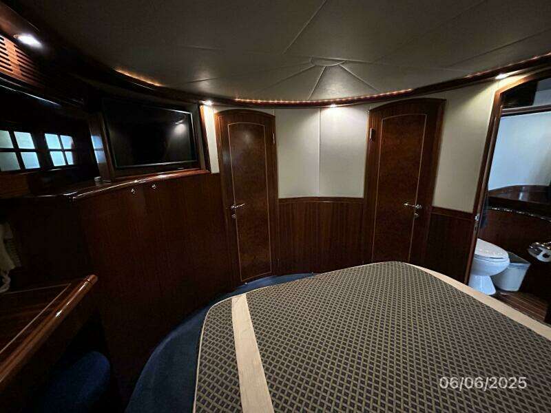 54' Pama master stateroom forward