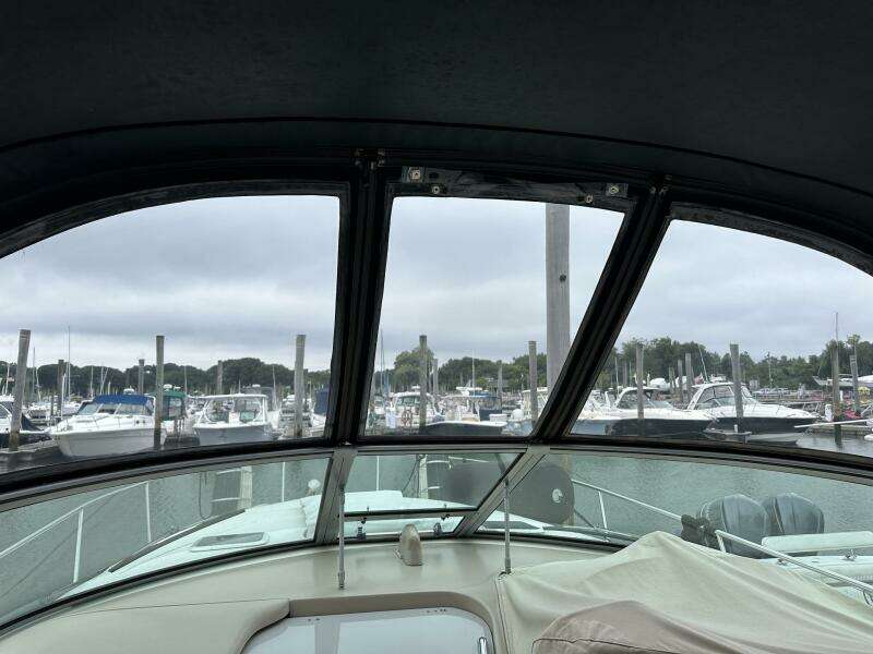 34ft Sea Ray Yacht For Sale