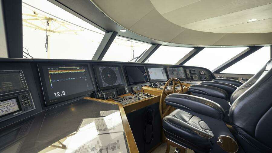 2014-Westport-40M-Yacht-For-Sale-Bahamas.jpg