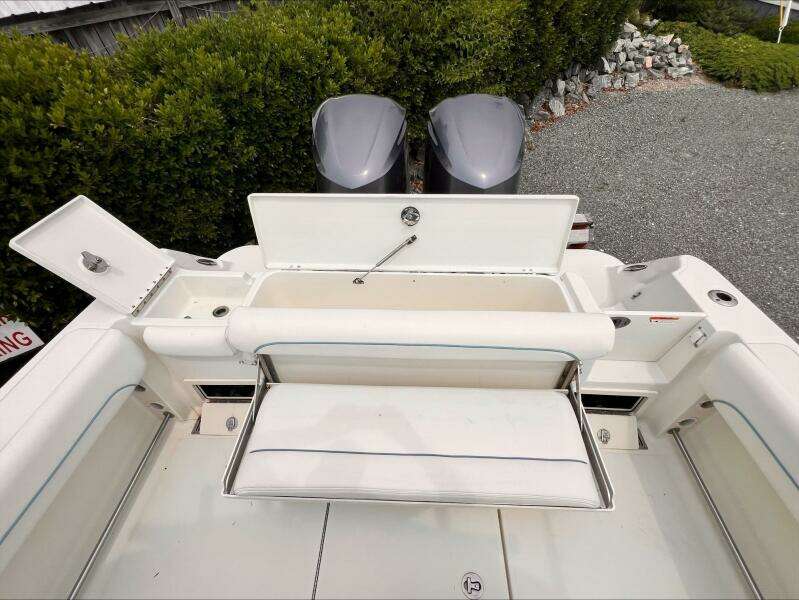30ft Hydra Sports Yacht For Sale