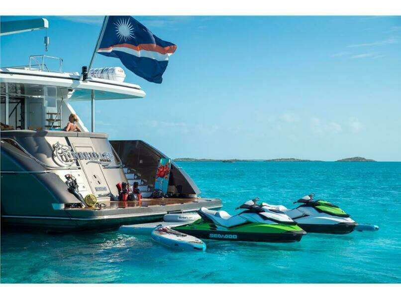 UNBRIDLED 116ft Westport   Crescent Yacht For Sale